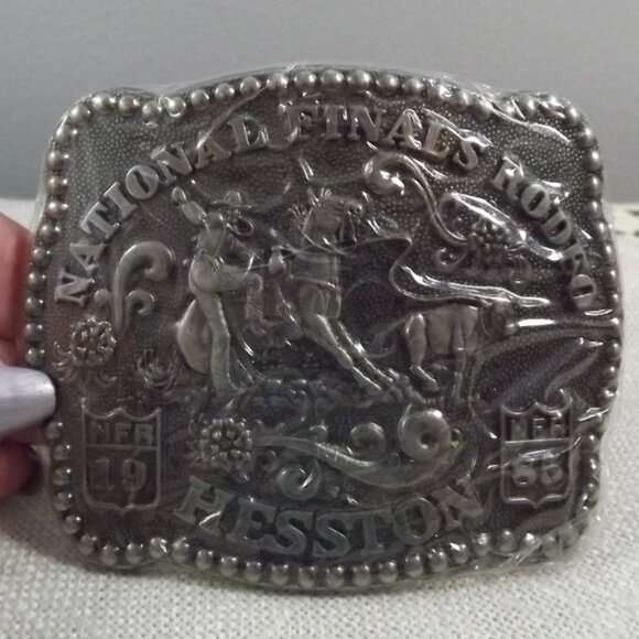 1985 Hesston National Finals Rodeo New Old Stock Belt Buckle - Picture 9 of 10